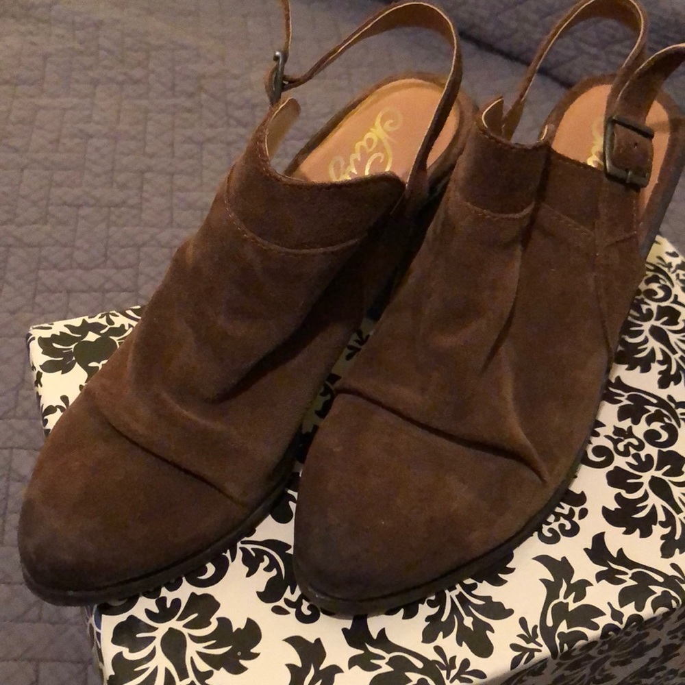 Rustic brown sling back mules; NaughtyMonkey sz7.5